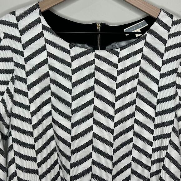 Pleione Geometric Print Shirt Size S Long Sleeves Underlay Back Zipper Layered - Picture 2 of 8